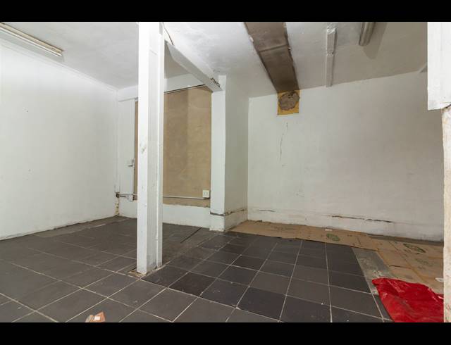 55M² BUSINESS CENTRE TO LET IN WESTCLIFF